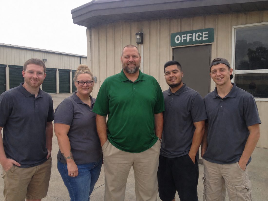 Pest control professionals in Leesburg, VA